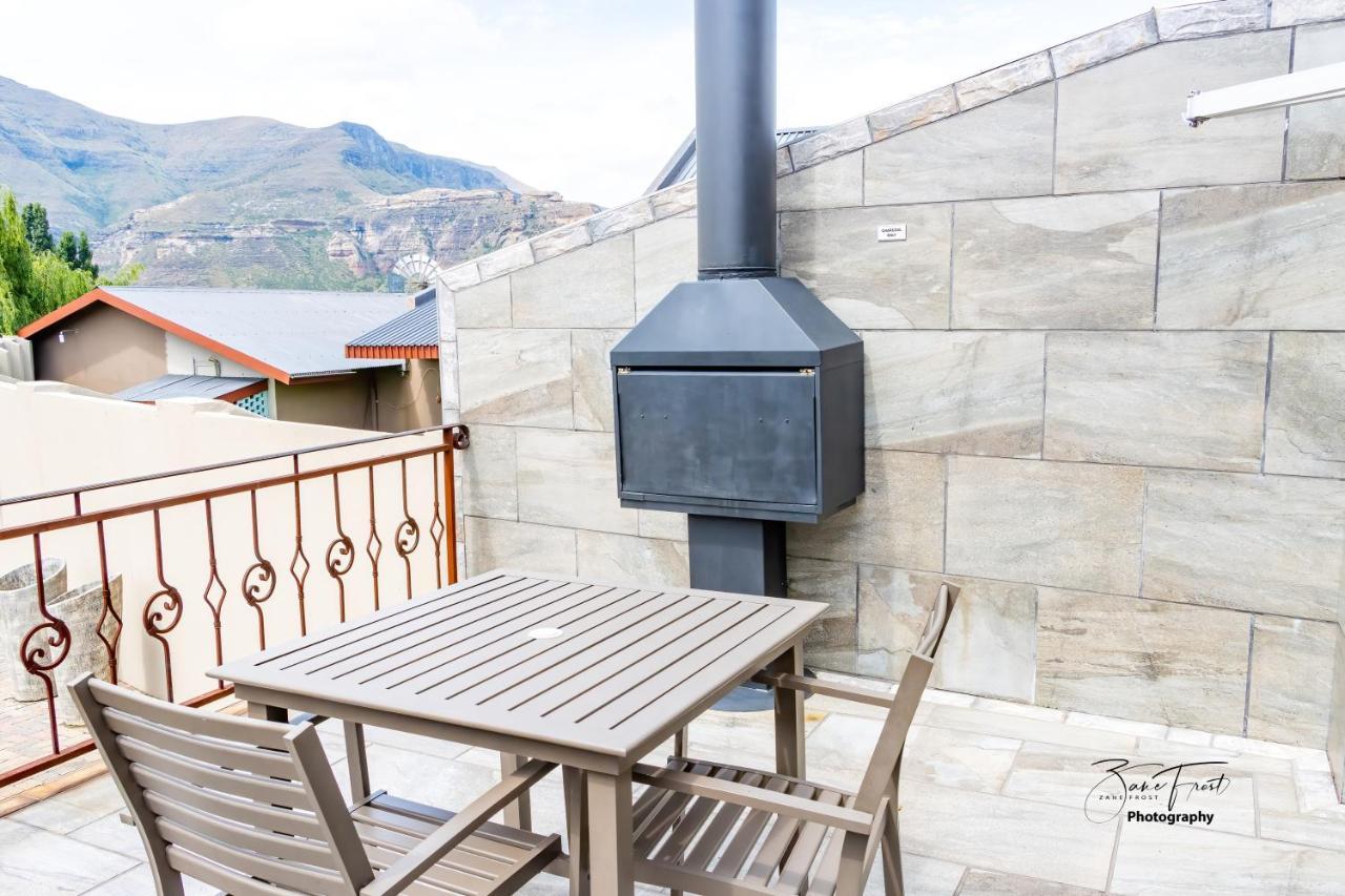 Willow Manor Clarens Exterior photo