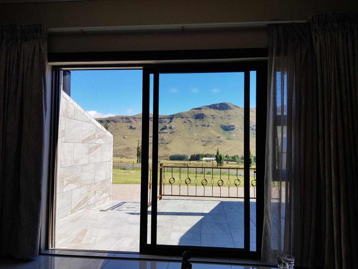 Willow Manor Clarens Exterior photo